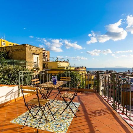 Villa Paola - Hidden Panoramic Garden And Terraces By Napoliapartments Bagian luar foto