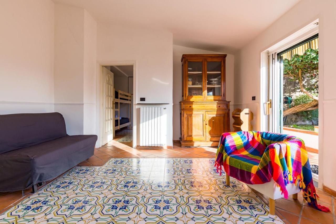 Villa Paola - Hidden Panoramic Garden And Terraces By Napoliapartments Bagian luar foto