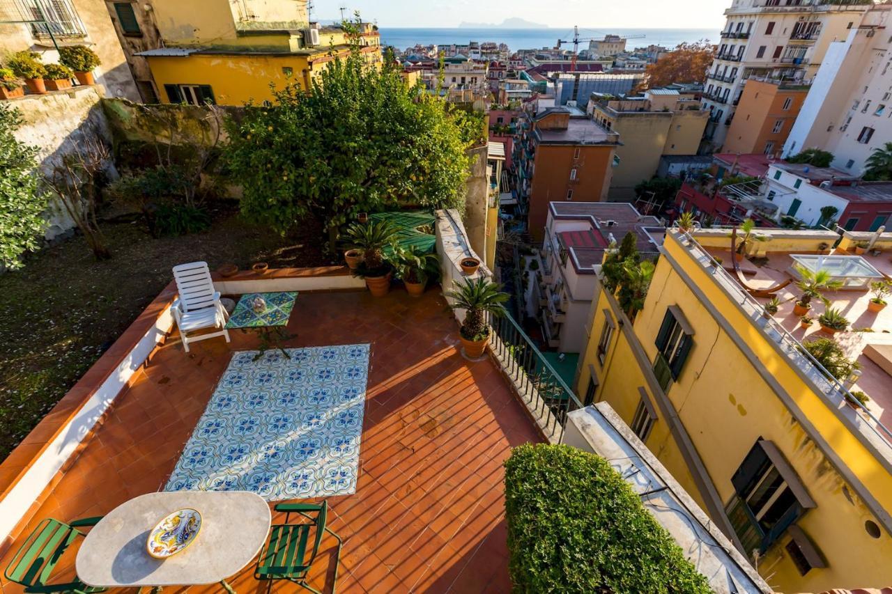 Villa Paola - Hidden Panoramic Garden And Terraces By Napoliapartments Bagian luar foto