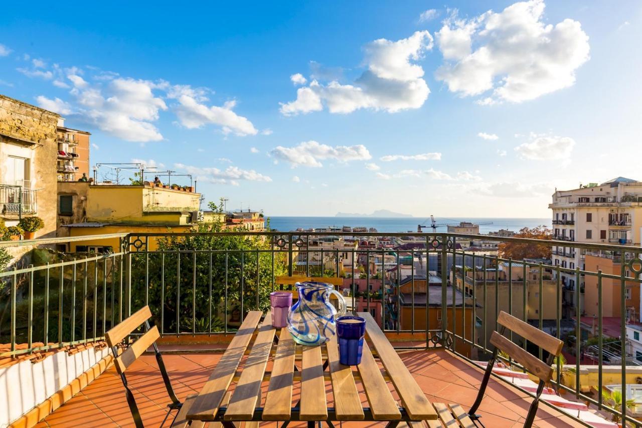 Villa Paola - Hidden Panoramic Garden And Terraces By Napoliapartments Bagian luar foto