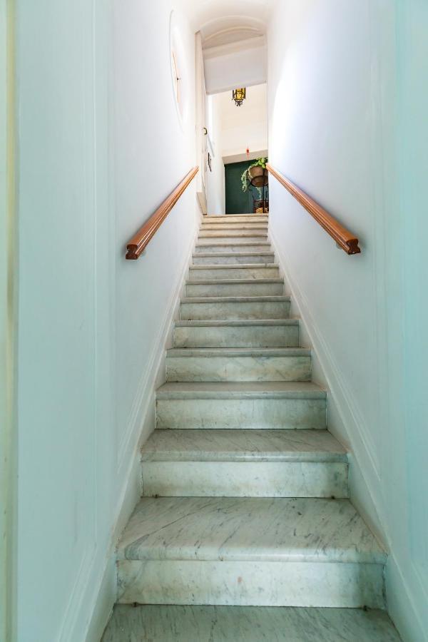 Villa Paola - Hidden Panoramic Garden And Terraces By Napoliapartments Bagian luar foto