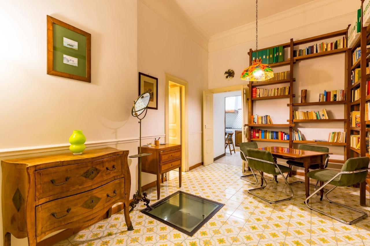 Villa Paola - Hidden Panoramic Garden And Terraces By Napoliapartments Bagian luar foto