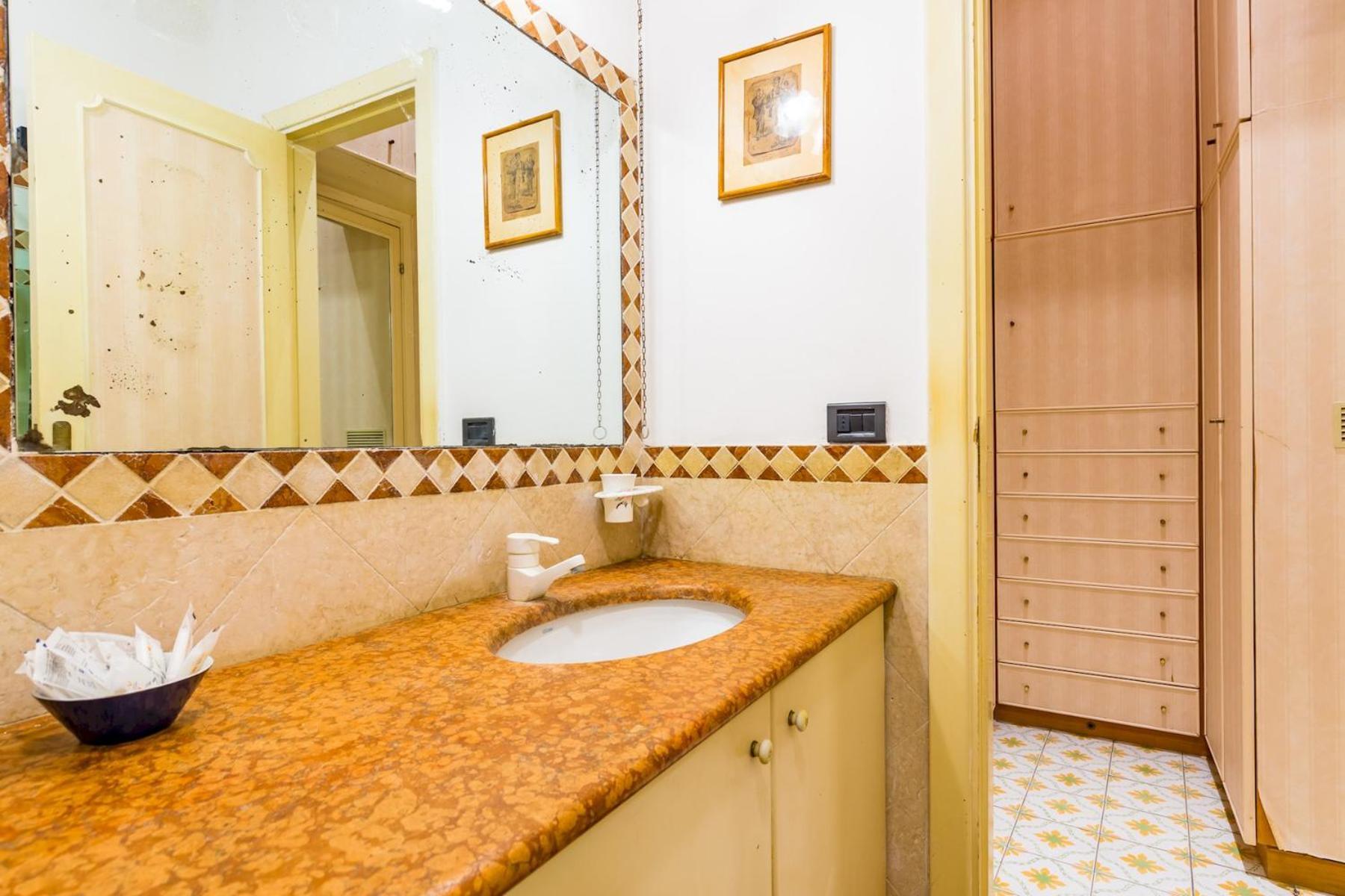 Villa Paola - Hidden Panoramic Garden And Terraces By Napoliapartments Bagian luar foto